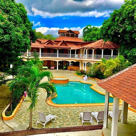 Donpee Guest House Leogane Exterior photo